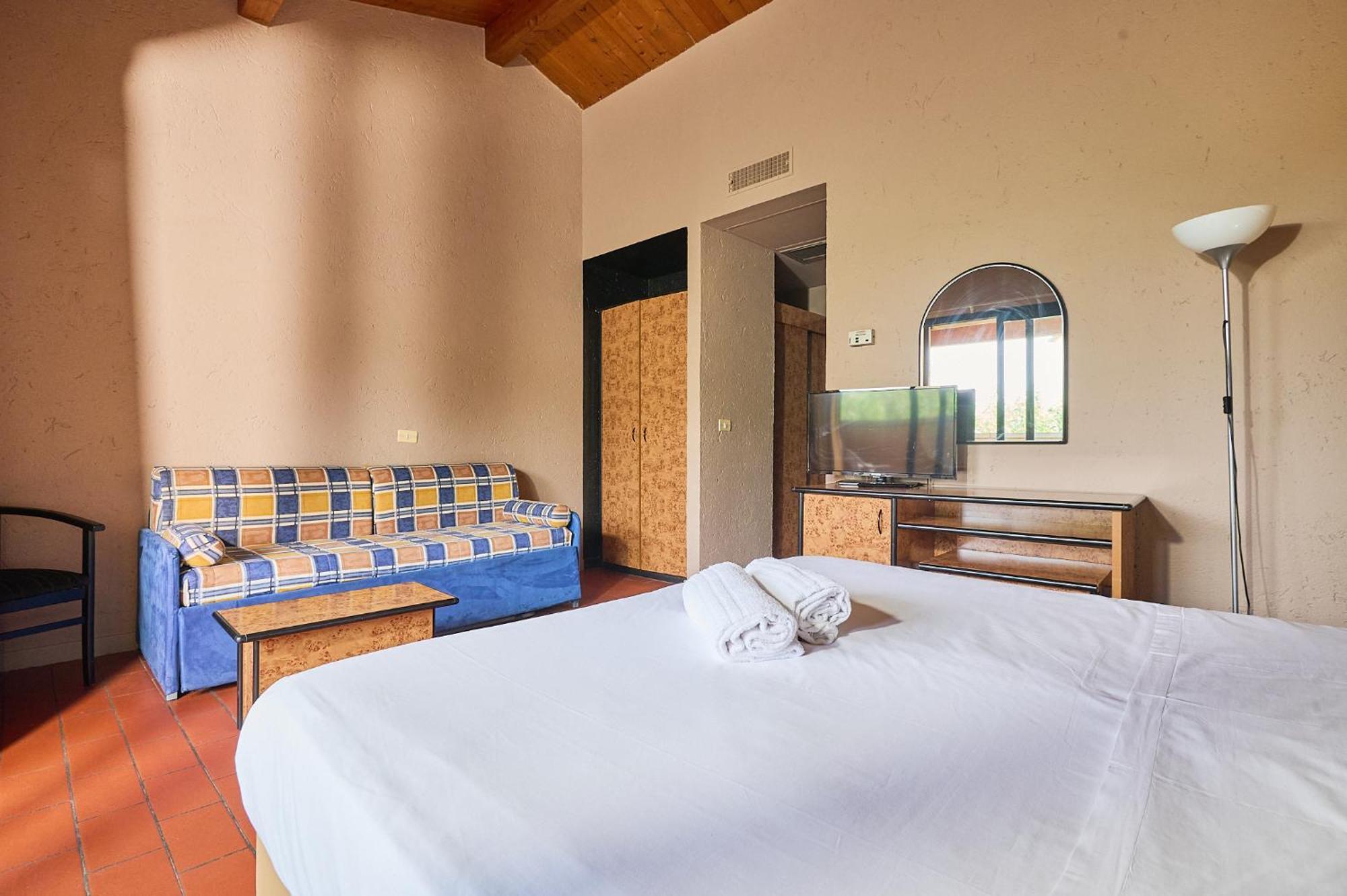 Hotel Zi Martino Castagneto Carducci Bagian luar foto