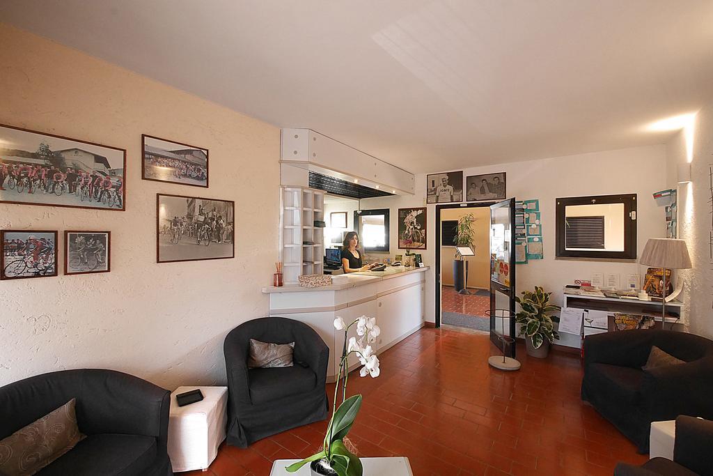 Hotel Zi Martino Castagneto Carducci Bagian luar foto